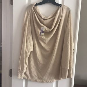 Eesome Size 2x Boatneck top